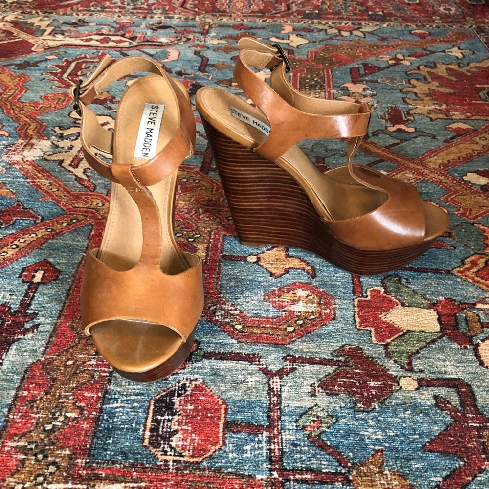 Steve Madden Leather Wedges